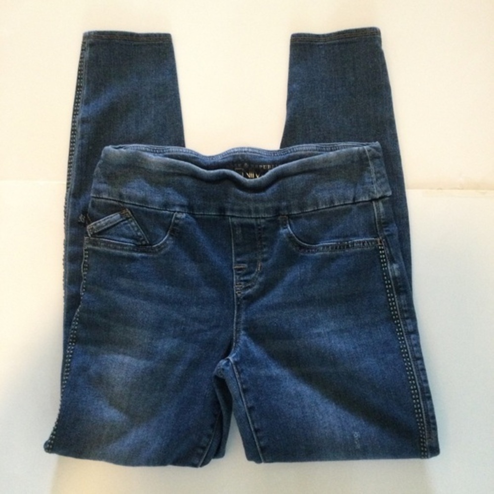 Stylish Rock & Republic Denim Fever Leg Riveting Women's Chic Skinny Jeans 8M
